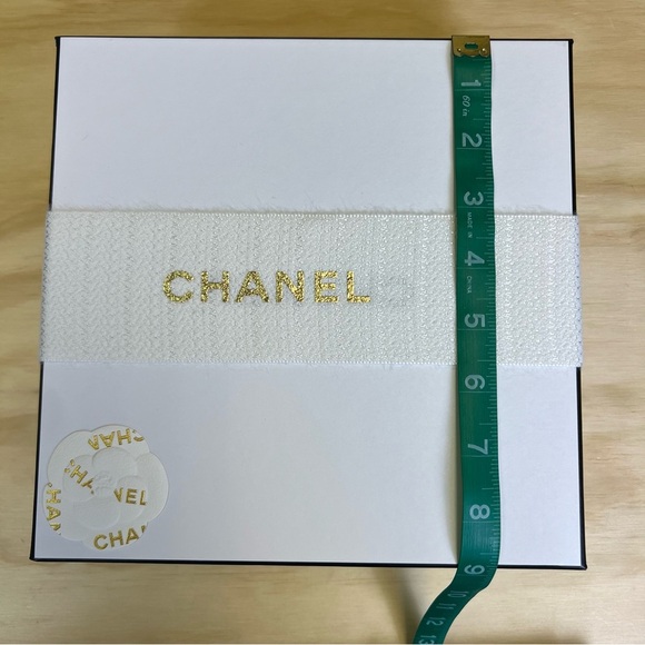 Original Chanel Holiday Gift Box (Empty Box) - Picture 6 of 6